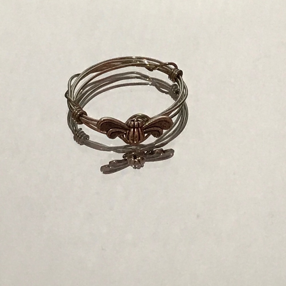 Dragon fly wire ring
